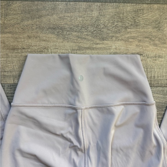 Lululemon Wunder Under Leggings - Picture 8 of 8